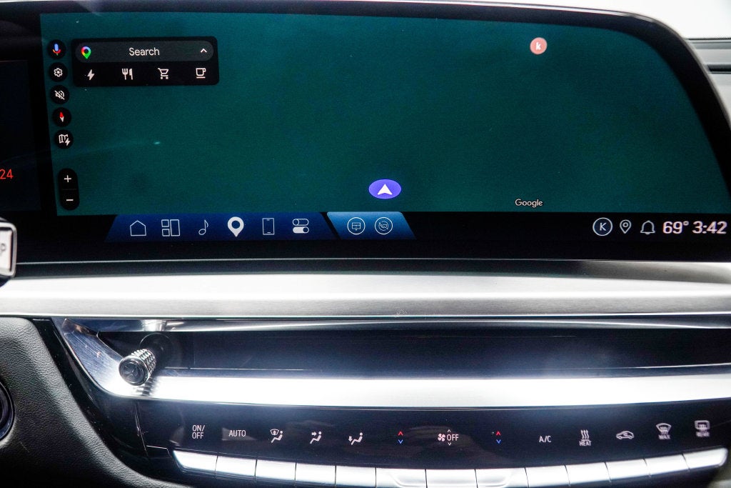2024 Cadillac LYRIQ Sport