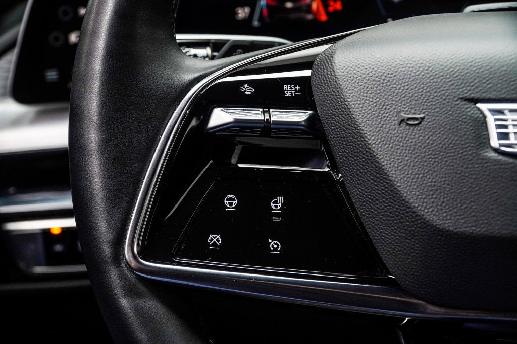 2024 Cadillac LYRIQ Sport