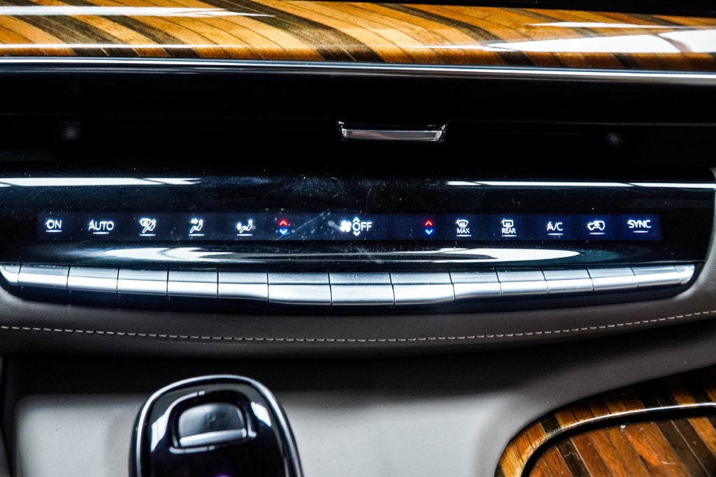 2024 Cadillac Escalade Premium Luxury Platinum
