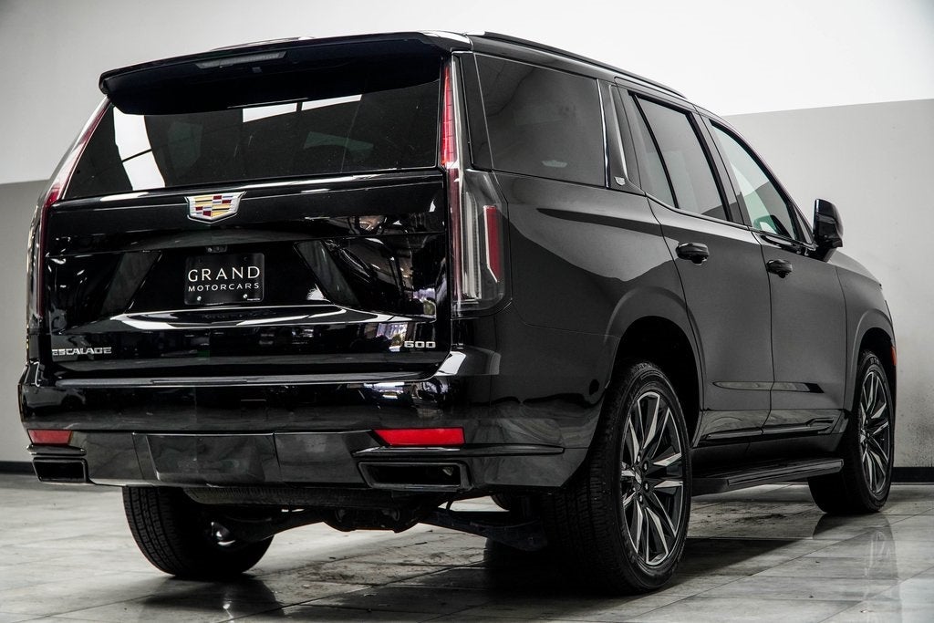 2023 Cadillac Escalade Sport