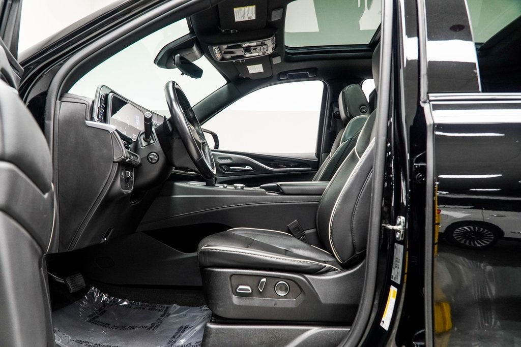 2023 Cadillac Escalade Sport