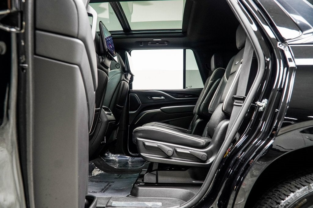 2023 Cadillac Escalade Sport