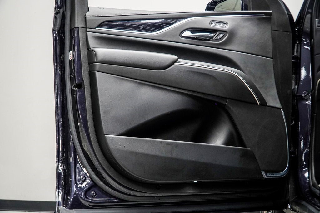 2022 Cadillac Escalade Sport