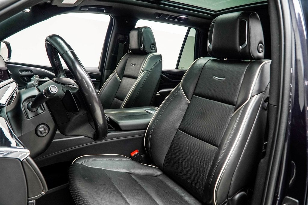 2022 Cadillac Escalade Sport