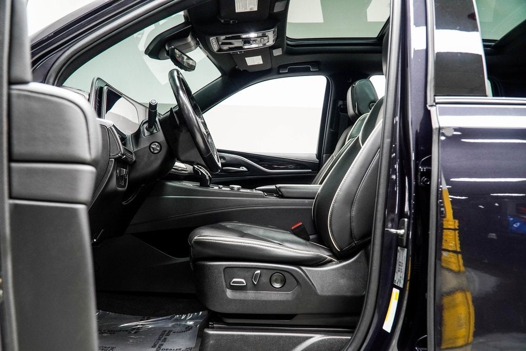 2022 Cadillac Escalade Sport