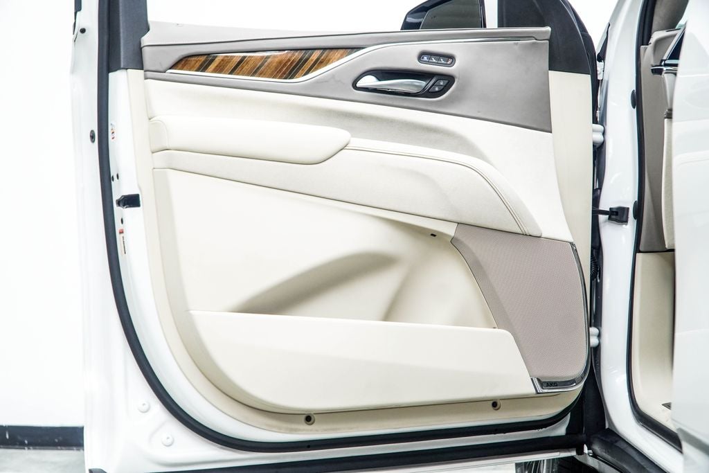 2023 Cadillac Escalade Sport Platinum