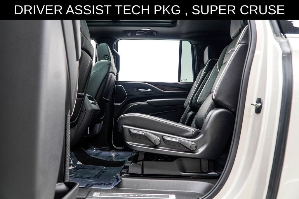 2023 Cadillac Escalade ESV Premium