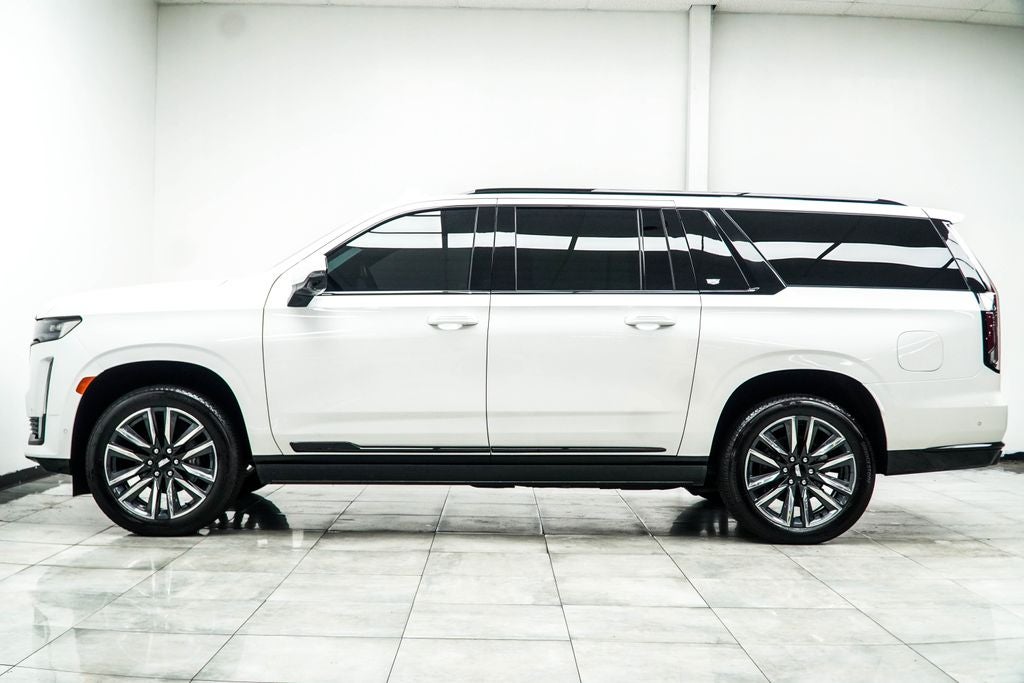 2024 Cadillac Escalade ESV Sport