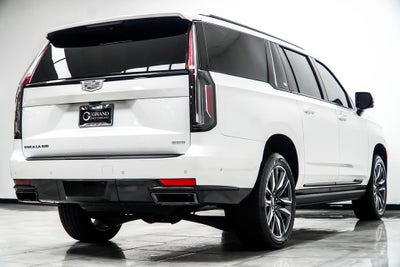 2024 Cadillac Escalade ESV Sport