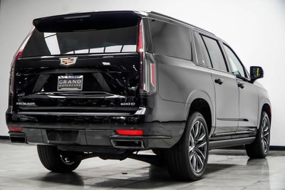 2023 Cadillac Escalade ESV Sport