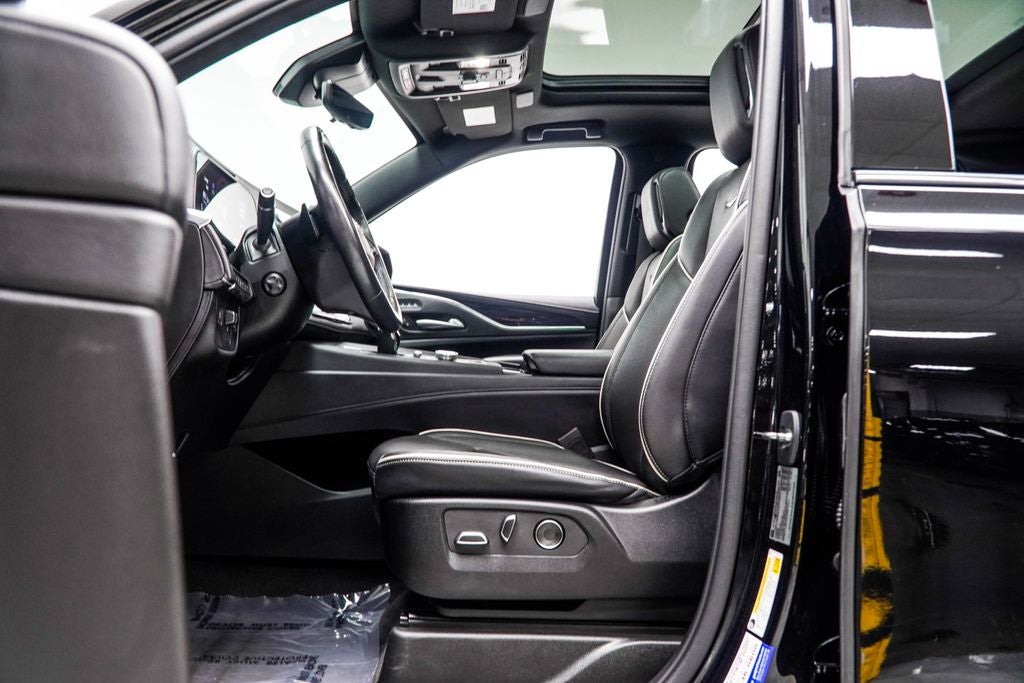 2023 Cadillac Escalade ESV Sport