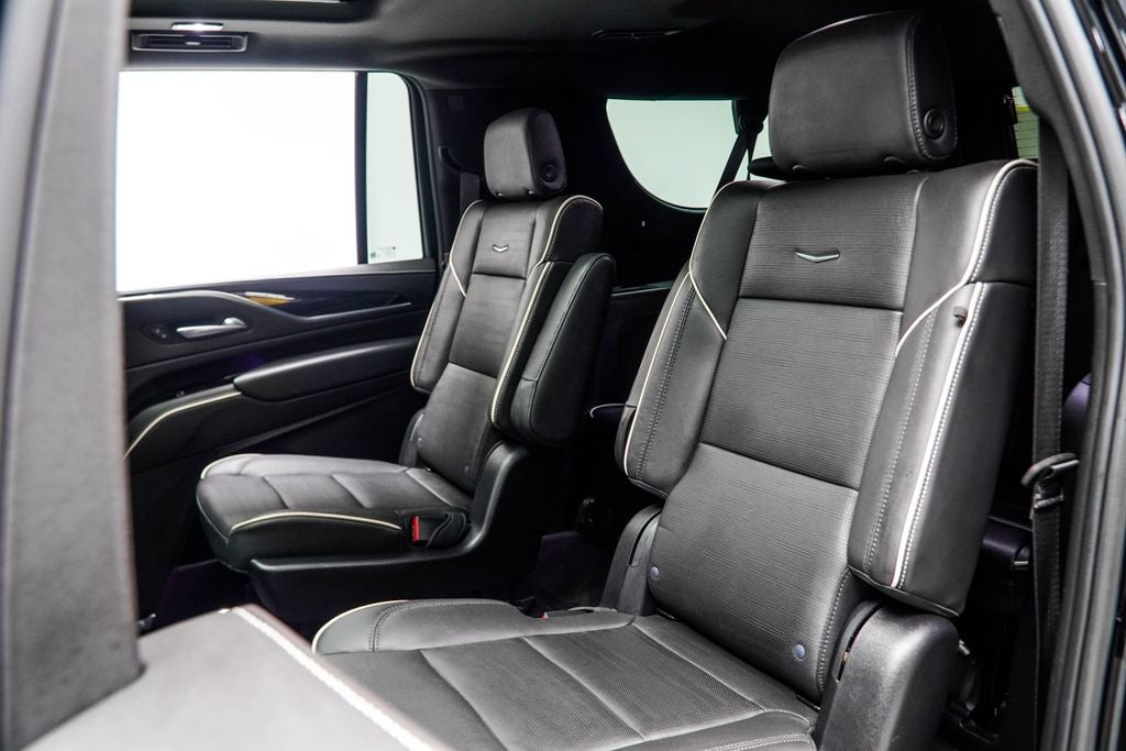 2023 Cadillac Escalade ESV Sport
