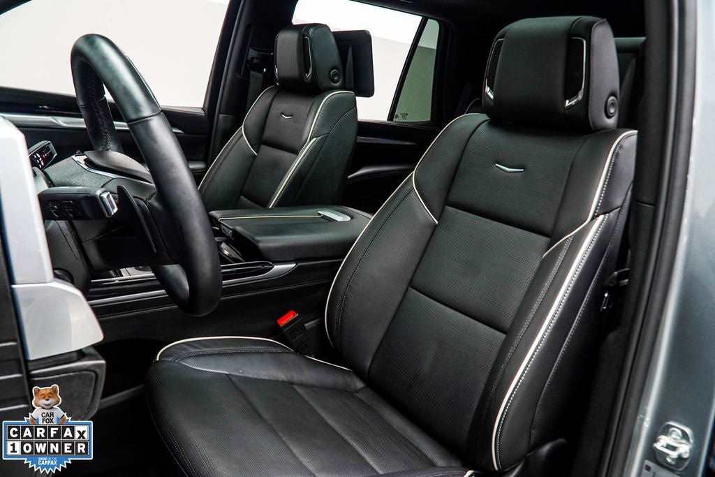2025 Cadillac Escalade Sport
