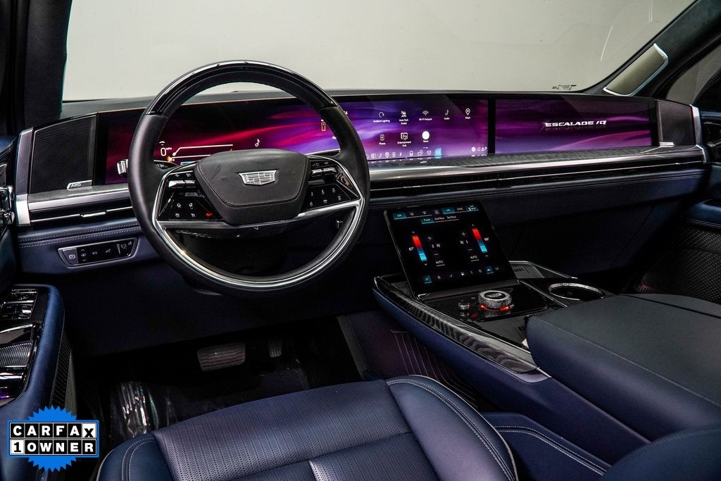 2025 Cadillac ESCALADE IQ Luxury 2