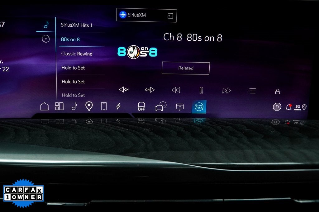 2025 Cadillac ESCALADE IQ Luxury 2