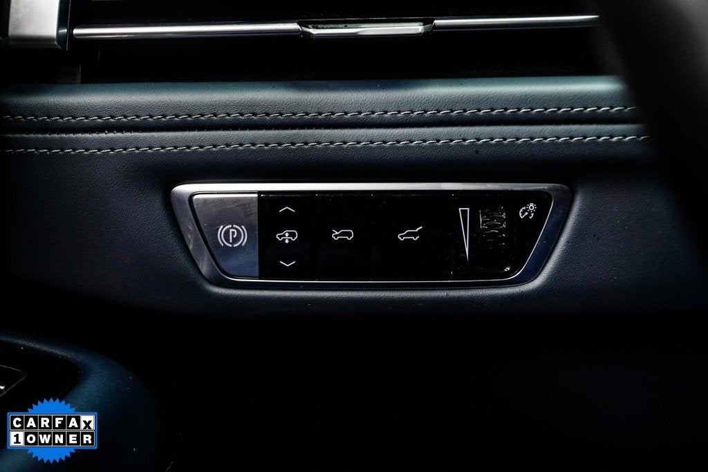 2025 Cadillac ESCALADE IQ Luxury 2