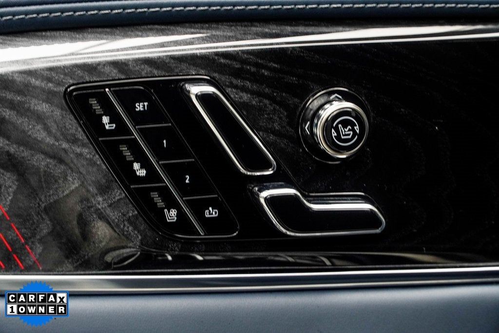 2025 Cadillac ESCALADE IQ Luxury 2