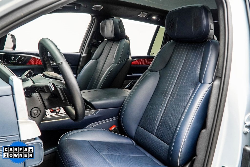 2025 Cadillac ESCALADE IQ Luxury 2