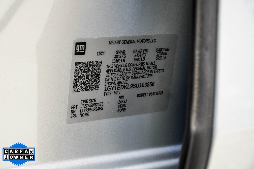 2025 Cadillac ESCALADE IQ Luxury 2