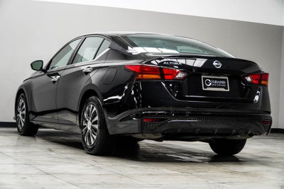 2022 Nissan Altima 2.5 S