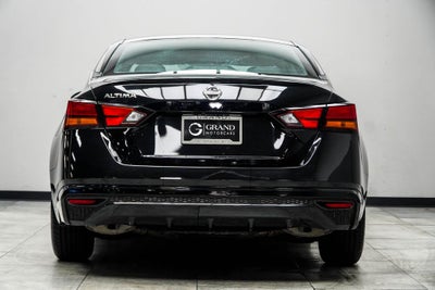 2022 Nissan Altima 2.5 S