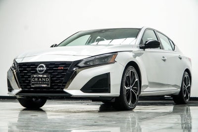 2024 Nissan Altima 2.5 SR
