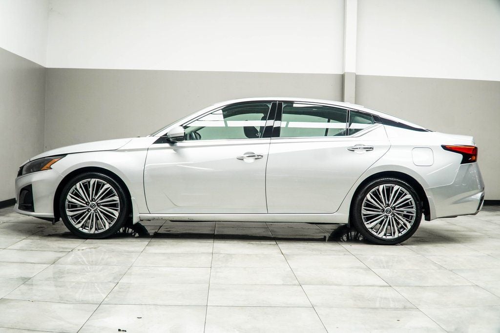 2024 Nissan Altima 2.5 SL