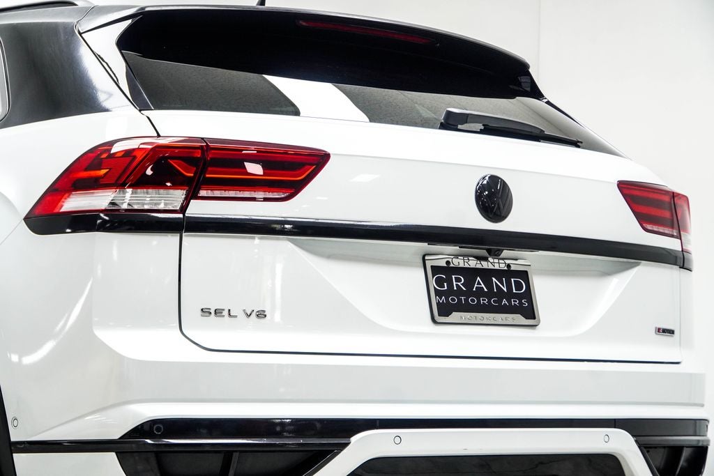 2022 Volkswagen Atlas Cross Sport 3.6L V6 SEL Premium R-Line