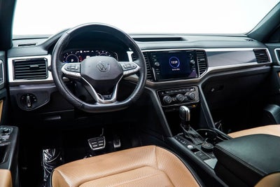 2022 Volkswagen Atlas Cross Sport 3.6L V6 SEL Premium R-Line