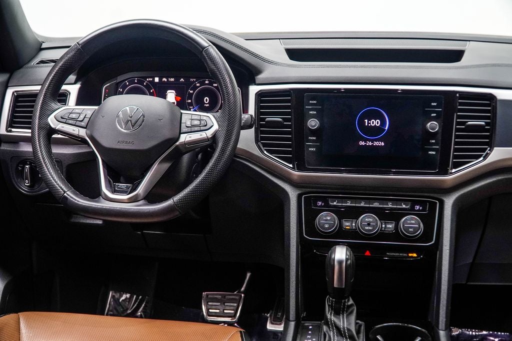 2022 Volkswagen Atlas Cross Sport 3.6L V6 SEL Premium R-Line