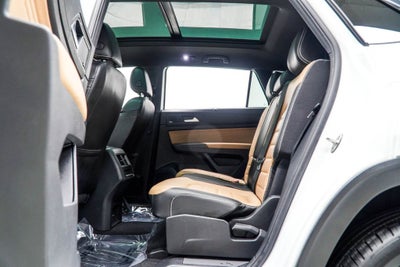 2022 Volkswagen Atlas Cross Sport 3.6L V6 SEL Premium R-Line