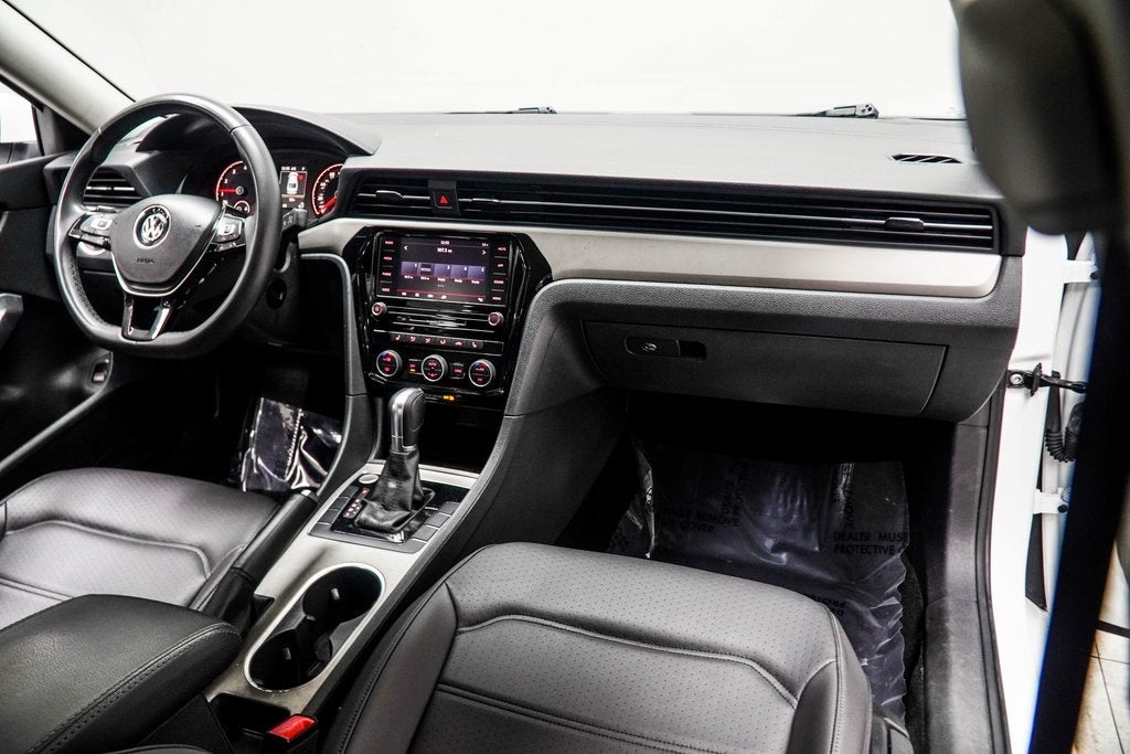 2021 Volkswagen Passat 2.0T SE