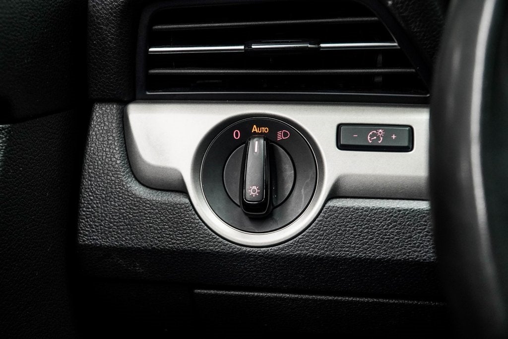 2021 Volkswagen Passat 2.0T SE