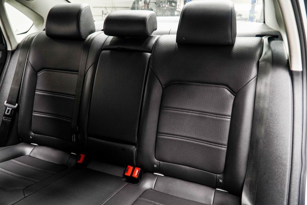 2021 Volkswagen Passat 2.0T SE