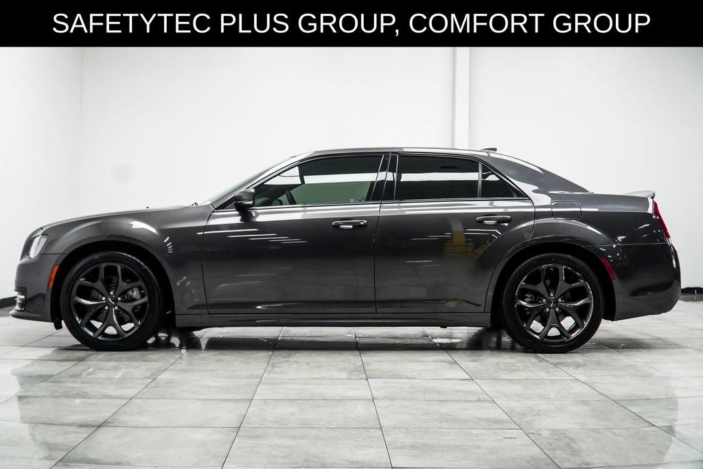 2023 Chrysler 300 S