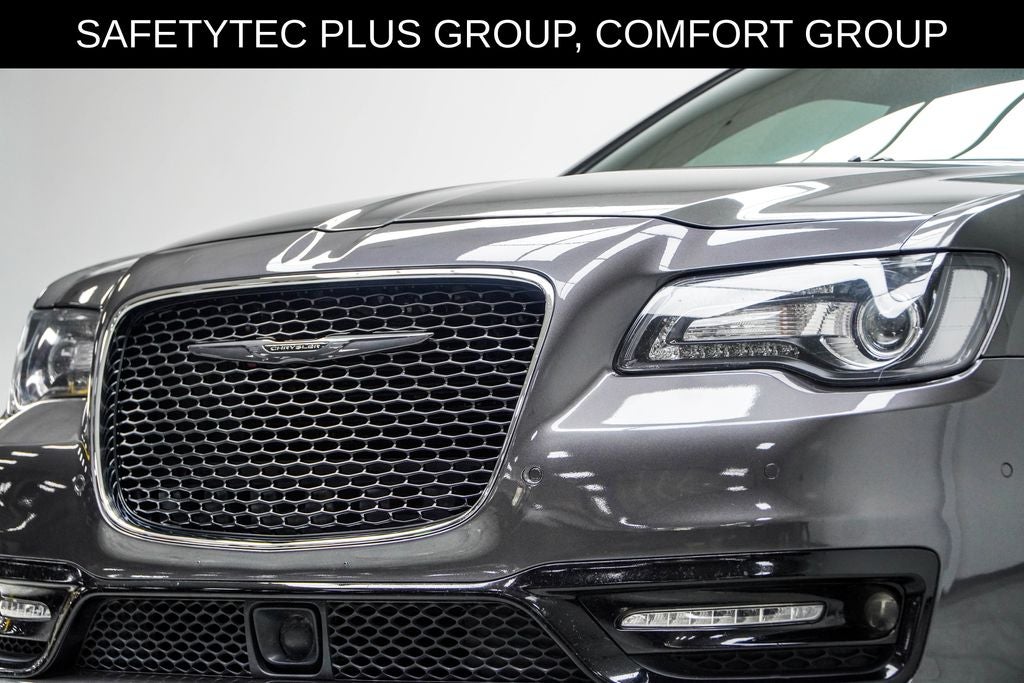 2023 Chrysler 300 S