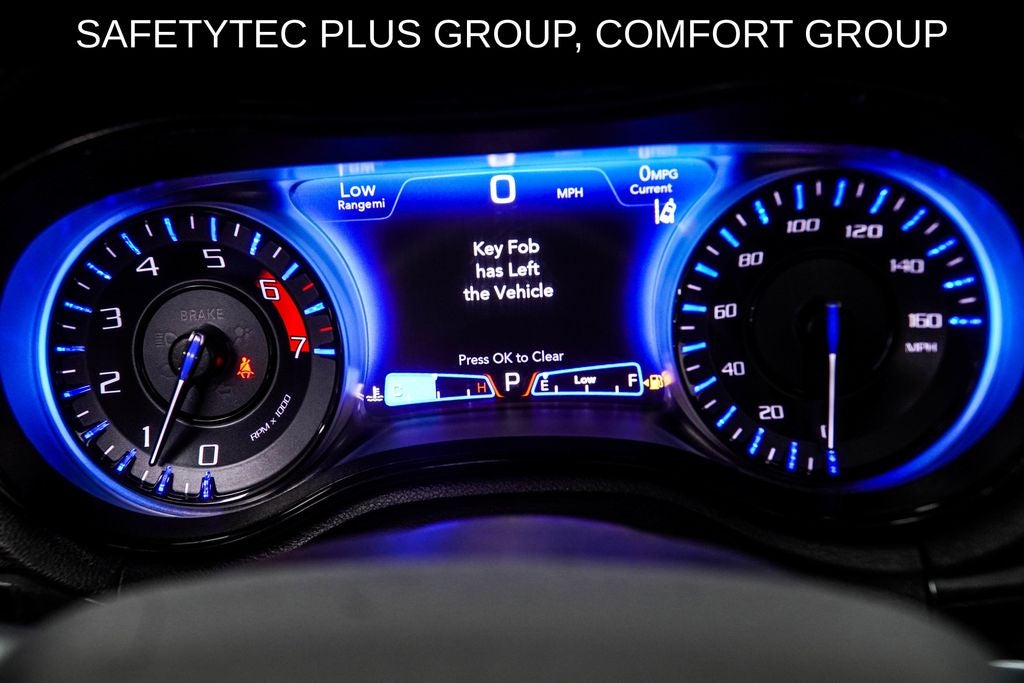 2023 Chrysler 300 S