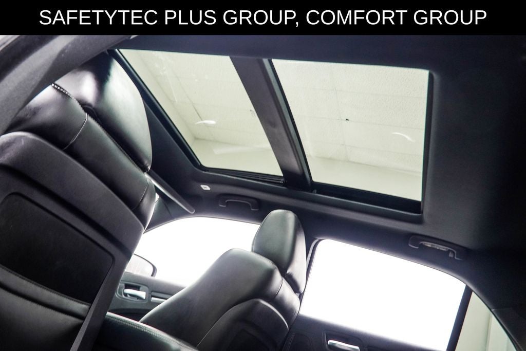 2023 Chrysler 300 S