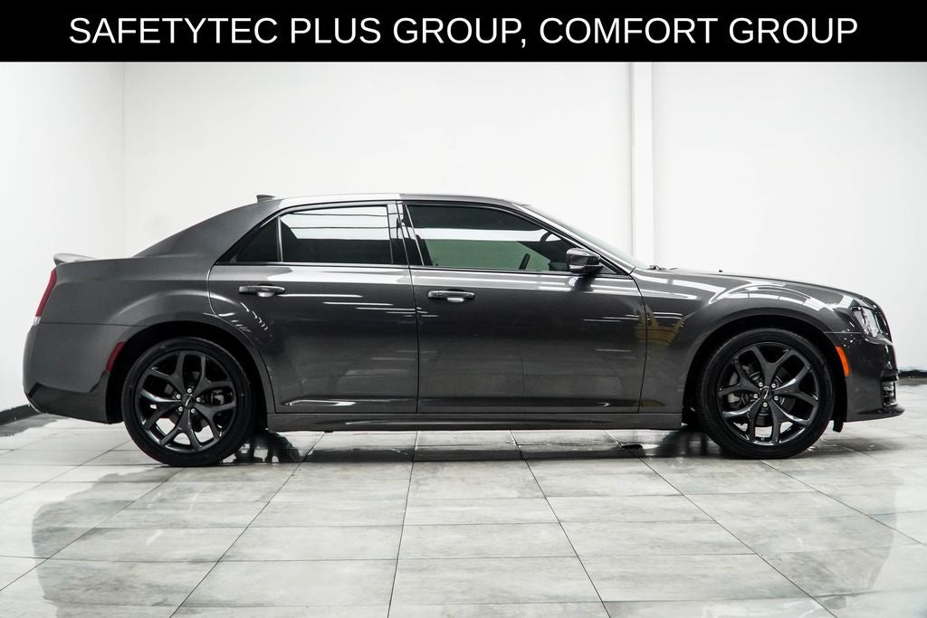 2023 Chrysler 300 S