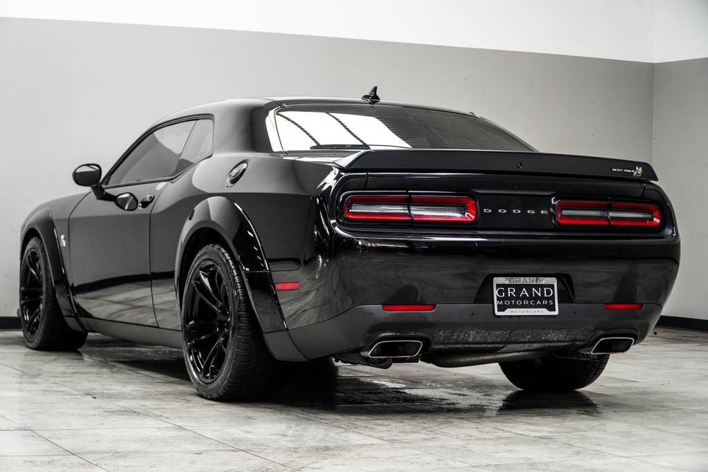2022 Dodge Challenger R/T Scat Pack Widebody