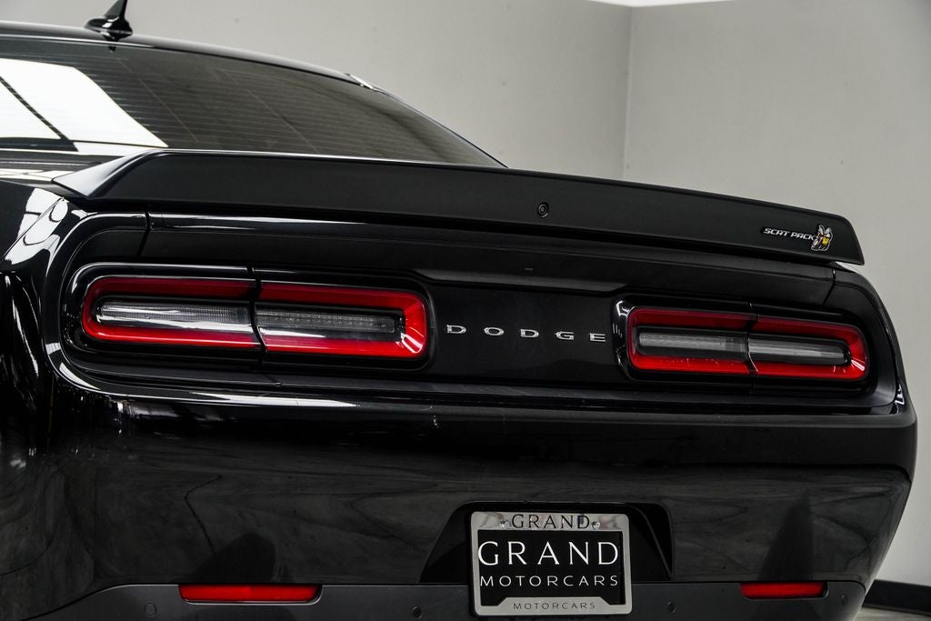 2022 Dodge Challenger R/T Scat Pack Widebody