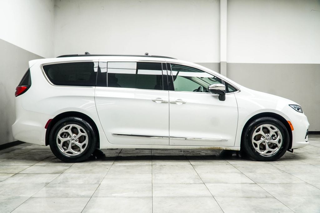 2023 Chrysler Pacifica Limited