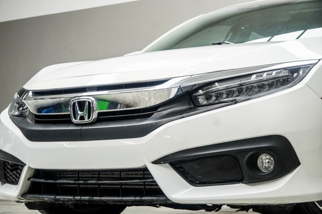 2018 Honda Civic Touring