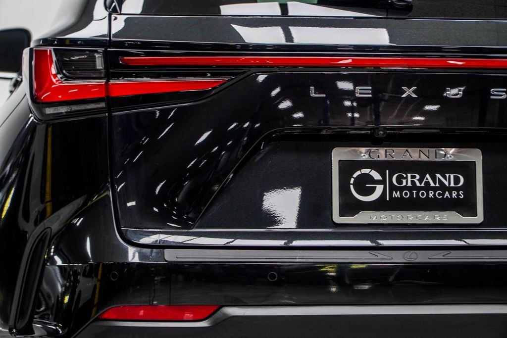 2025 Lexus NX 250 Base