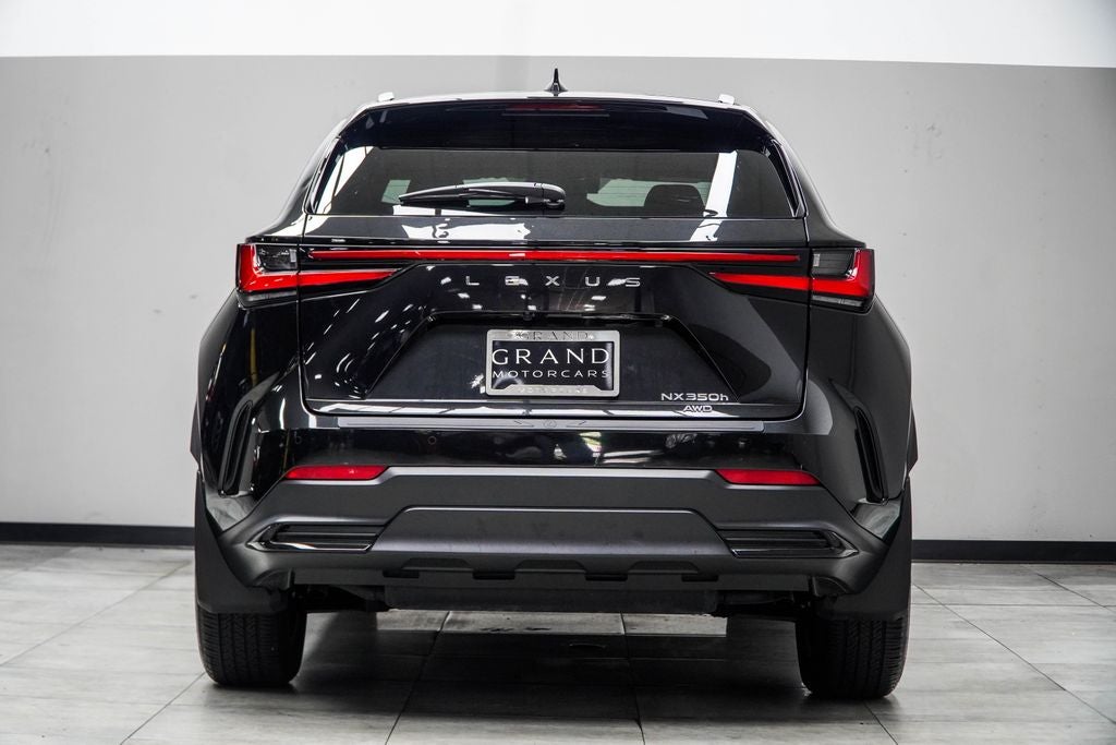 2025 Lexus NX 350h Luxury