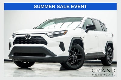 2024 Toyota RAV4 LE