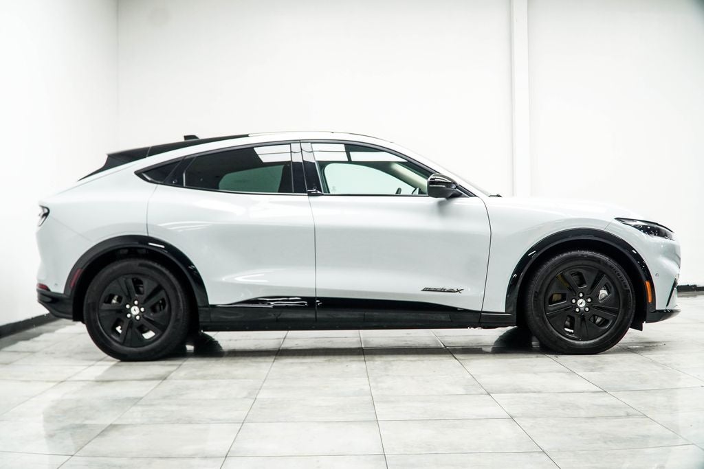 2023 Ford Mustang Mach-E California Route 1