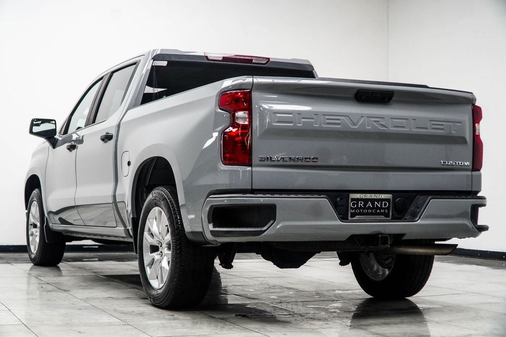 2025 Chevrolet Silverado 1500 Custom