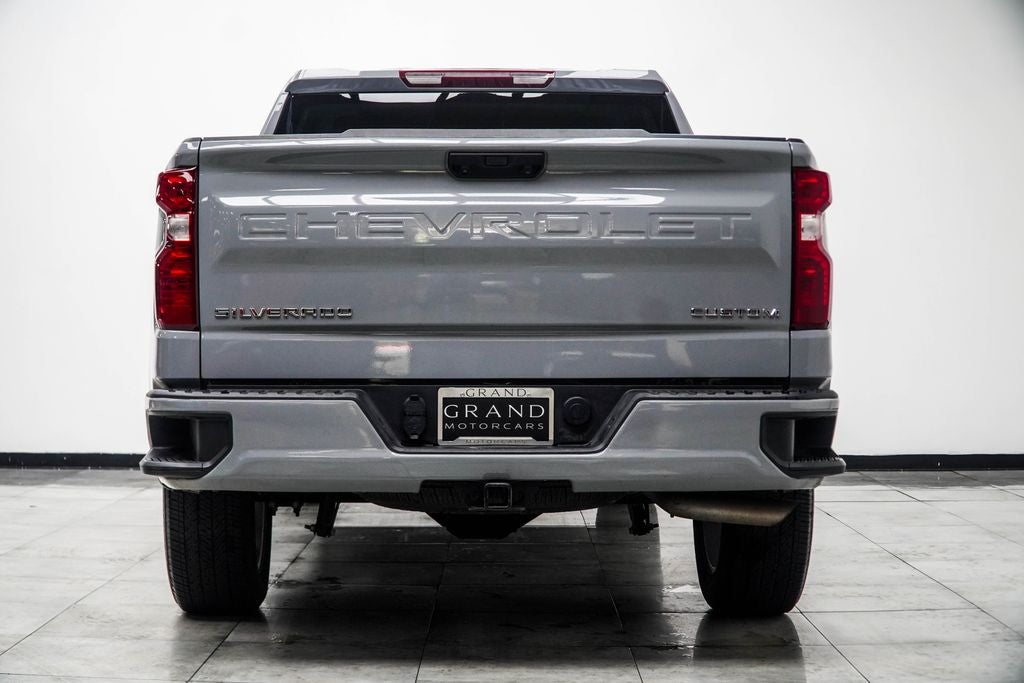 2025 Chevrolet Silverado 1500 Custom