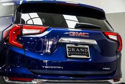 2023 GMC Terrain SLT